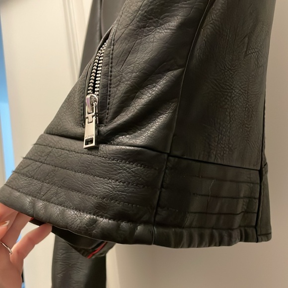 Tommy Hilfiger faux leather jacket - Picture 4 of 11